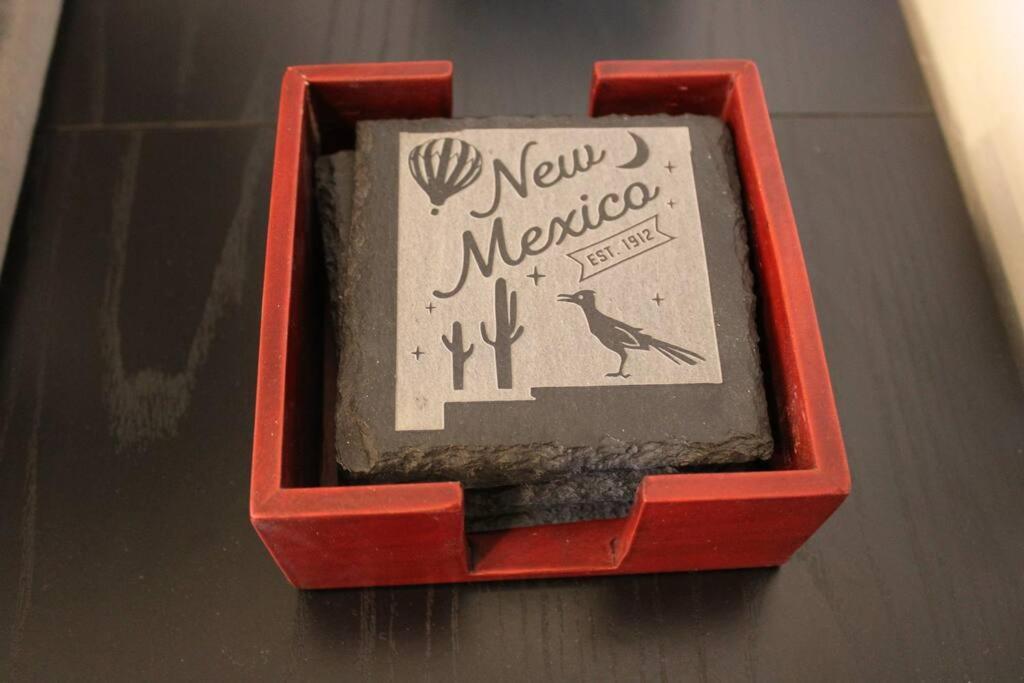 Agave Tiny House At Cactus Flower-Hot Tub-Pet Friendly-No Pet Fees! Albuquerque Exterior photo