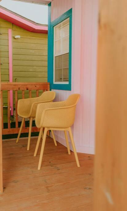Agave Tiny House At Cactus Flower-Hot Tub-Pet Friendly-No Pet Fees! Albuquerque Exterior photo